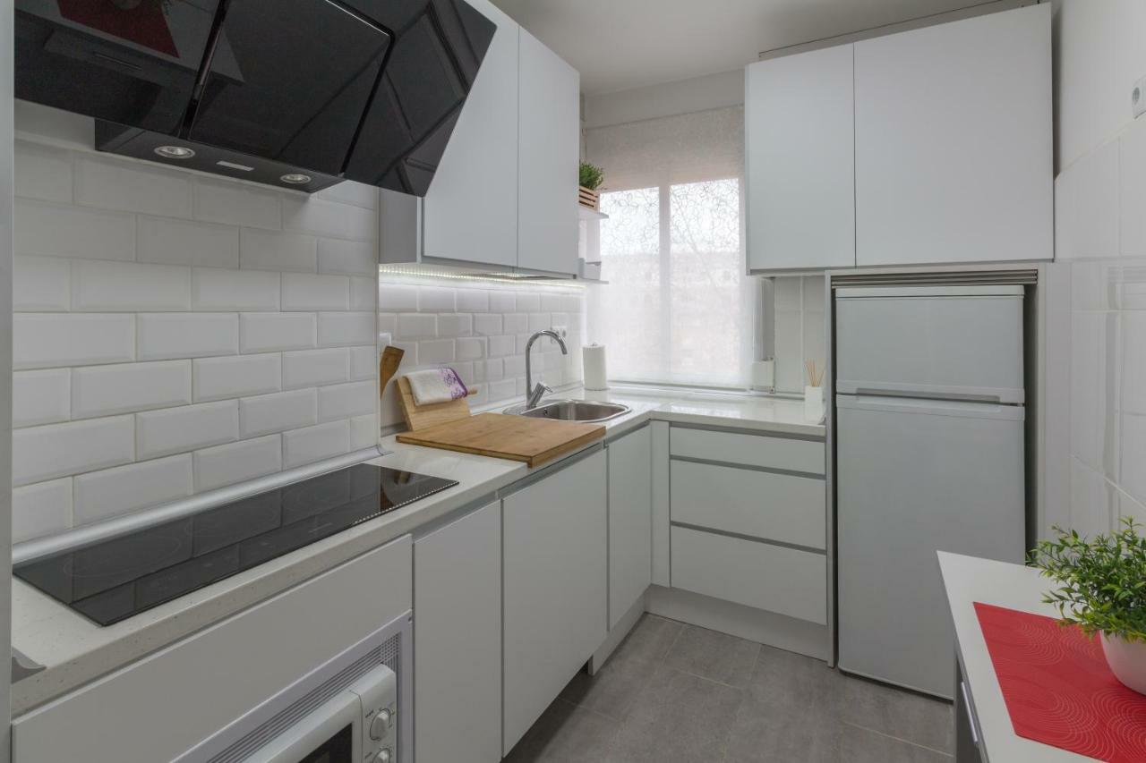 Apartamento Avenida De Colon Con Aire Acondicionado Logrono Exterior photo